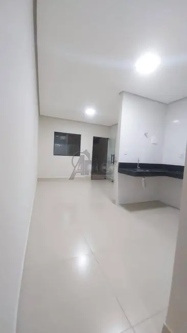 Foto 2 de Casa com 2 quartos à venda e para alugar em Jardim Primavera, Montes Claros - MG