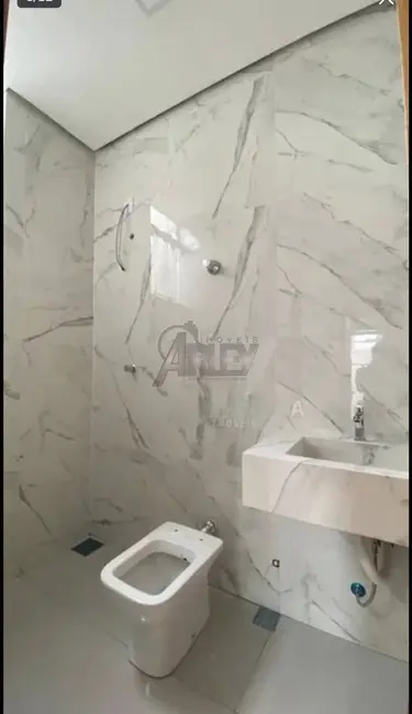 Foto 6 de Casa com 2 quartos à venda em Montes Claros - MG