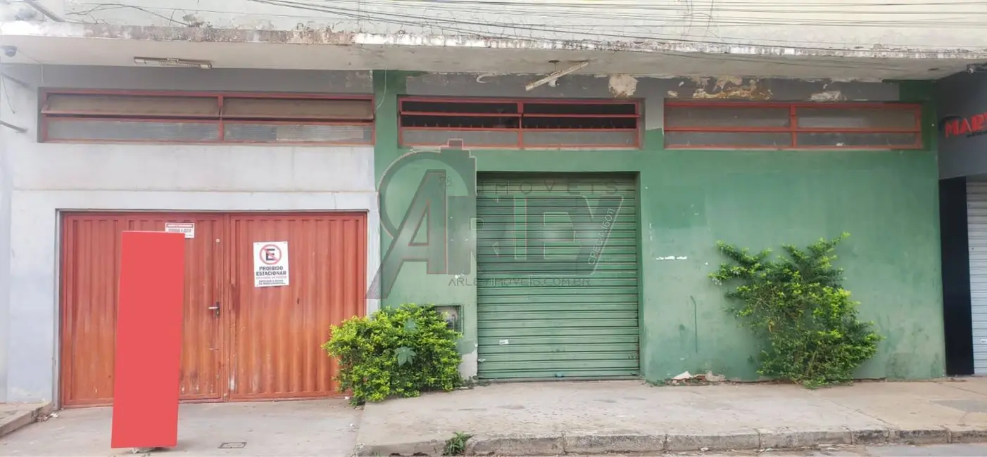 Foto 3 de Sala Comercial à venda em Montes Claros - MG