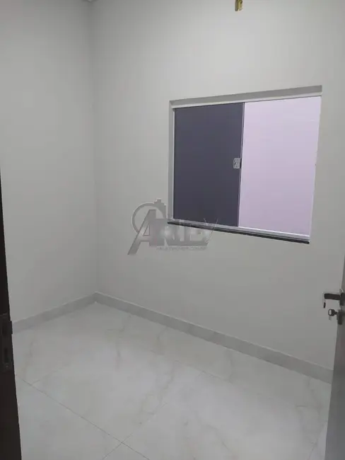 Foto 3 de Casa com 3 quartos à venda em Montes Claros - MG