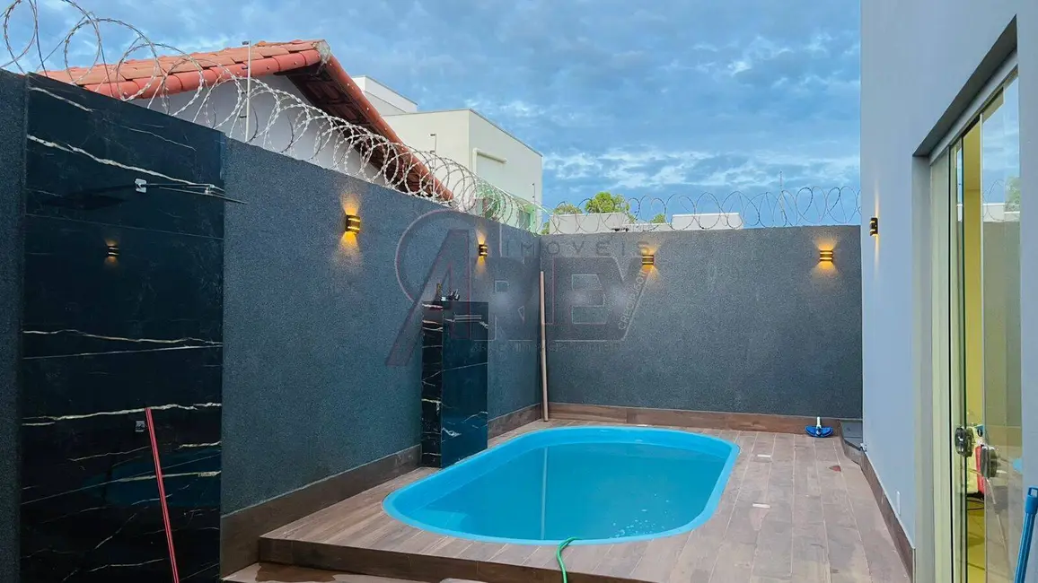 Foto 6 de Casa de Condomínio com 4 quartos à venda e para alugar em Montes Claros - MG