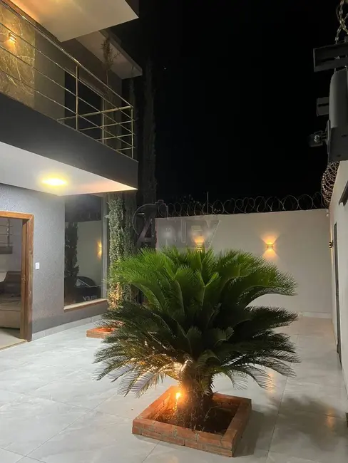 Foto 5 de Casa de Condomínio com 4 quartos à venda e para alugar em Montes Claros - MG