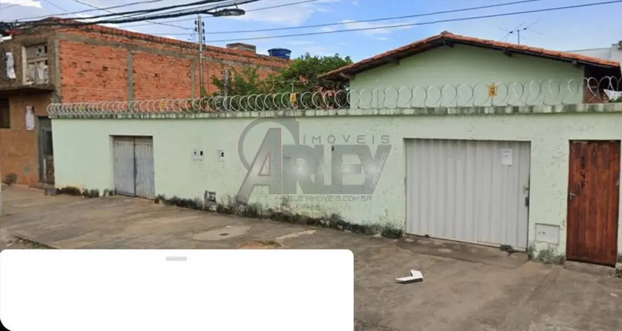 Foto 1 de Casa com 5 quartos à venda em Alto São João, Montes Claros - MG