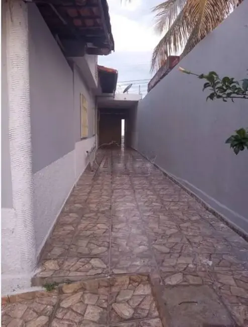 Foto 2 de Casa com 3 quartos à venda em Jardim Palmeiras, Montes Claros - MG