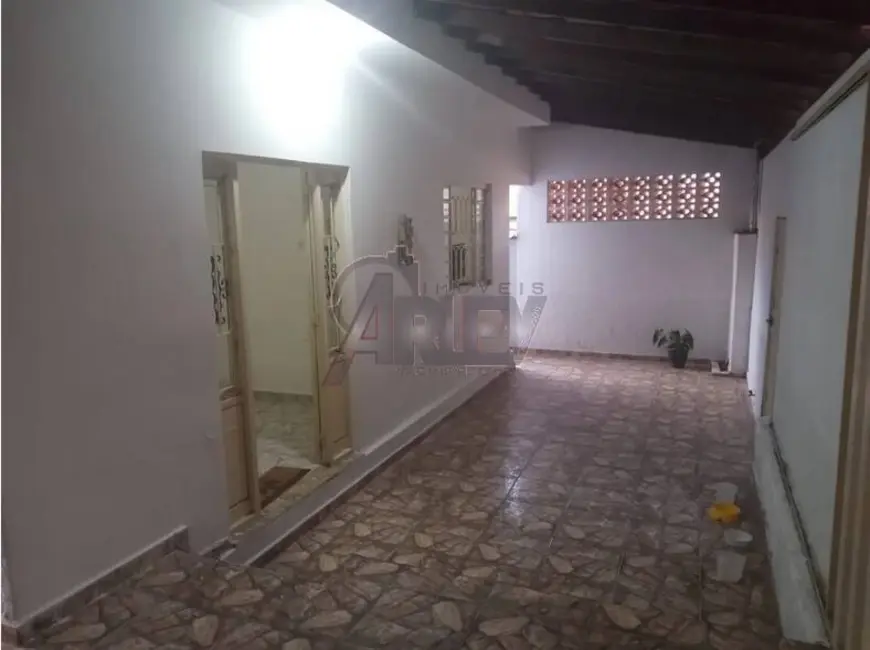 Foto 9 de Casa com 3 quartos à venda em Jardim Palmeiras, Montes Claros - MG