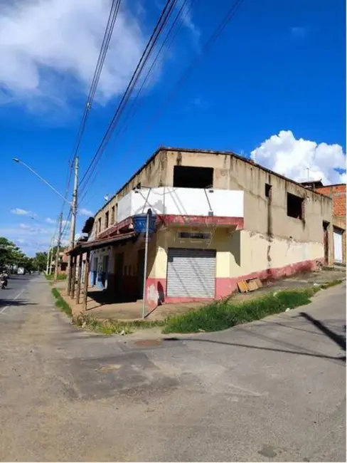 Foto 2 de Sala Comercial à venda, 330m2 em Monte Carmelo, Montes Claros - MG