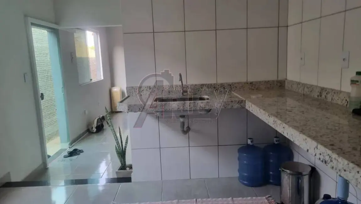 Foto 3 de Casa com 2 quartos à venda em Monte Carmelo, Montes Claros - MG