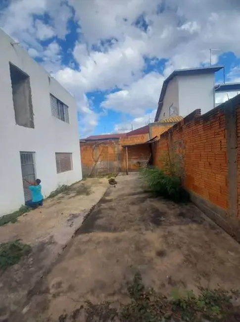 Foto 6 de Casa com 5 quartos à venda em Canelas, Montes Claros - MG