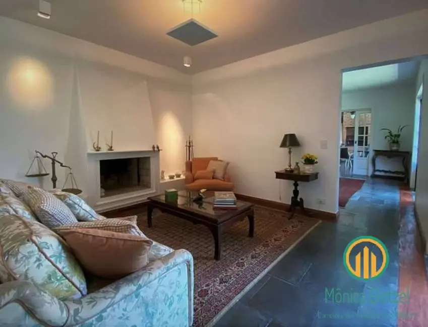 Casa de Condomínio com 4 quartos à venda, 349m2 em Granja Viana, Cotia - SP - imagem 9 Foto 9 de Casa de Condomínio com 4 quartos à venda, 349m2 em Granja Viana, Cotia - SP