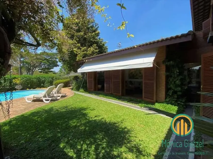 Casa de Condomínio com 4 quartos à venda, 349m2 em Granja Viana, Cotia - SP - imagem 8 Foto 8 de Casa de Condomínio com 4 quartos à venda, 349m2 em Granja Viana, Cotia - SP