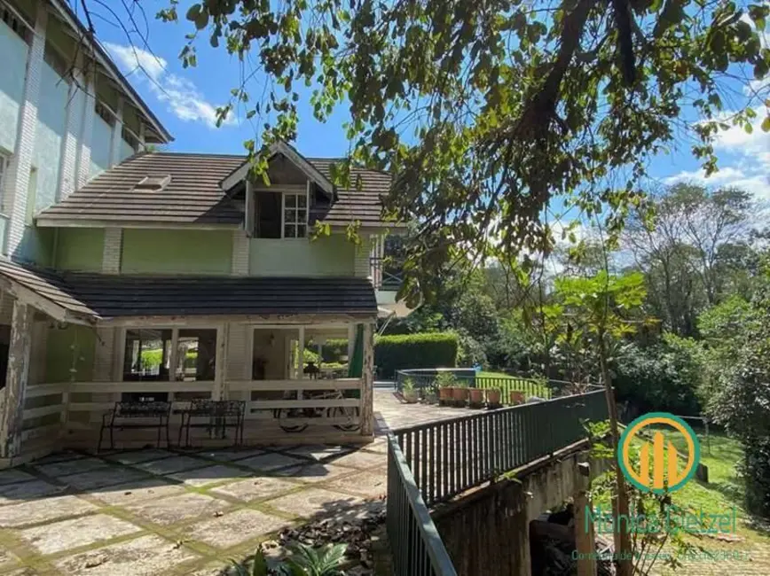 Casa de Condomínio com 4 quartos à venda, 562m2 em Chácara Santa Lúcia dos Ypes, Carapicuiba - SP - imagem 4 Foto 4 de Casa de Condomínio com 4 quartos à venda, 562m2 em Chácara Santa Lúcia dos Ypes, Carapicuiba - SP