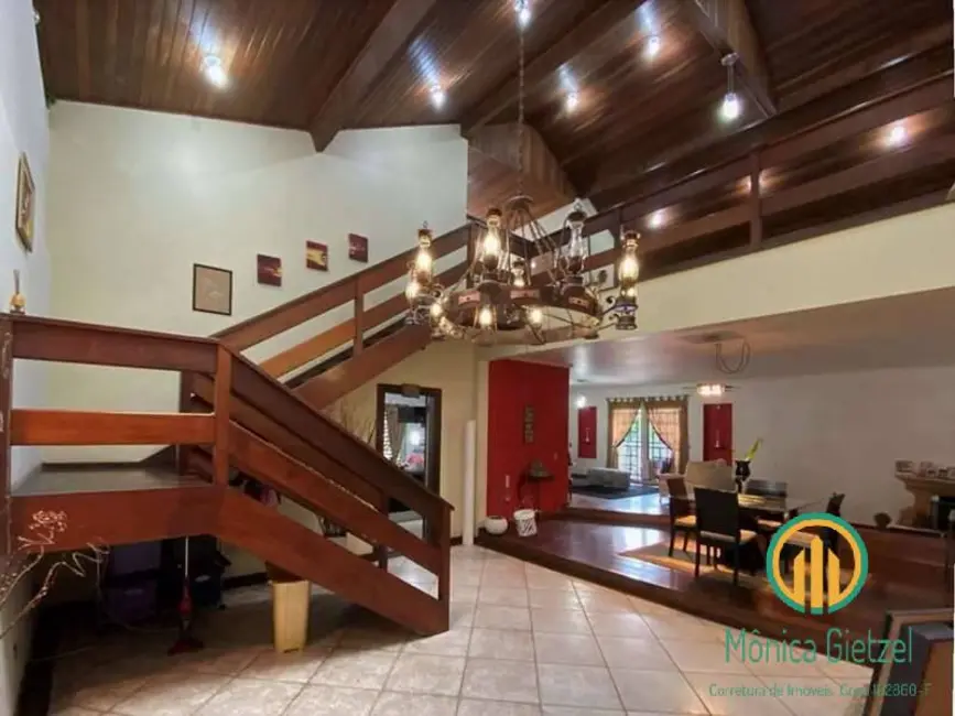 Casa de Condomínio com 4 quartos à venda, 1327m2 em Chácara dos Junqueiras, Carapicuiba - SP - imagem 6 Foto 6 de Casa de Condomínio com 4 quartos à venda, 1327m2 em Chácara dos Junqueiras, Carapicuiba - SP