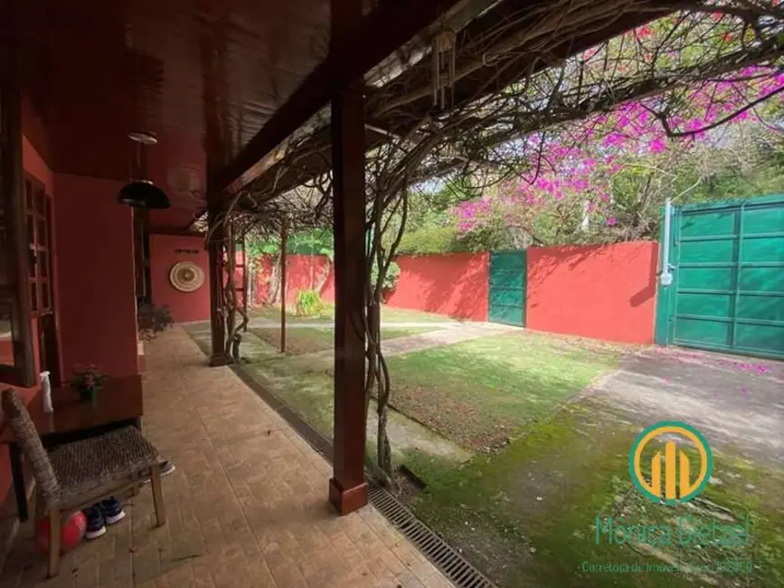 Casa de Condomínio com 3 quartos à venda, 1000m2 em Chácara Vale do Rio Cotia, Carapicuiba - SP - imagem 3 Foto 3 de Casa de Condomínio com 3 quartos à venda, 1000m2 em Chácara Vale do Rio Cotia, Carapicuiba - SP