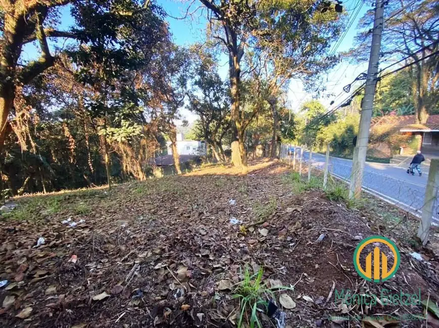 Foto 2 de Terreno / Lote à venda, 2334m2 em Granja Viana, Cotia - SP
