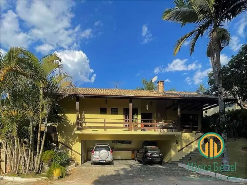 Foto 3 de Casa de Condomínio com 4 quartos à venda, 592m2 em Chácara dos Junqueiras, Carapicuiba - SP