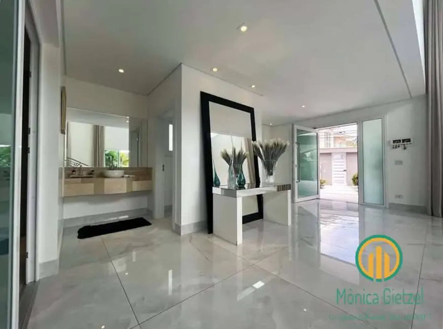 Foto 6 de Casa de Condomínio com 4 quartos à venda, 884m2 em Jardim São Paulo II, Cotia - SP