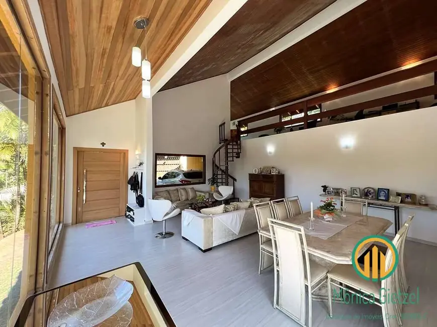 Casa com 4 quartos à venda, 1459m2 em Chácara Santa Lúcia, Carapicuiba - SP - imagem 9 Foto 9 de Casa com 4 quartos à venda, 1459m2 em Chácara Santa Lúcia, Carapicuiba - SP