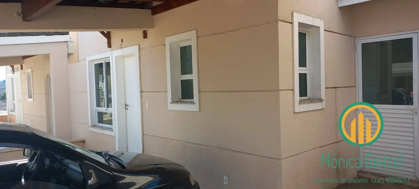 Foto 2 de Casa de Condomínio com 3 quartos à venda, 250m2 em Granja Viana, Cotia - SP