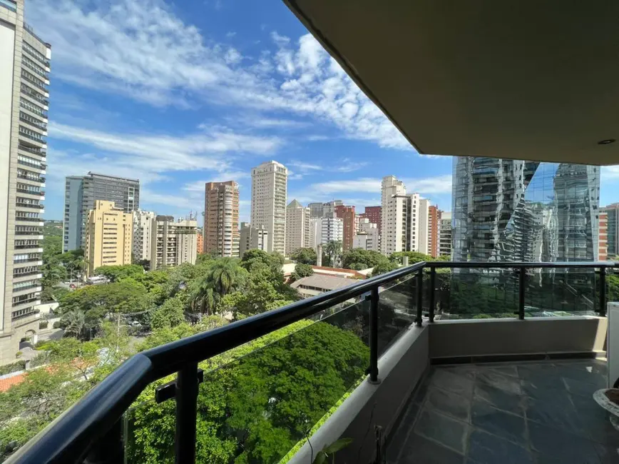 Apartamento com 3 quartos à venda e para alugar, 220m2 em Itaim Bibi, São Paulo - SP - imagem 3 Foto 3 de Apartamento com 3 quartos à venda e para alugar, 220m2 em Itaim Bibi, São Paulo - SP