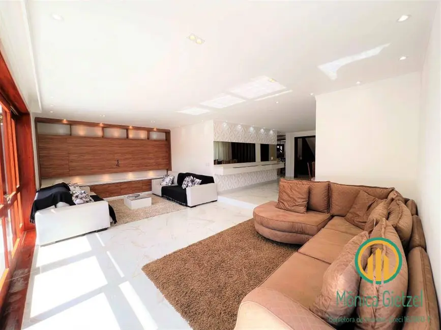 Casa de Condomínio com 4 quartos à venda, 497m2 em São Paulo II, Cotia - SP - imagem 8 Foto 8 de Casa de Condomínio com 4 quartos à venda, 497m2 em São Paulo II, Cotia - SP