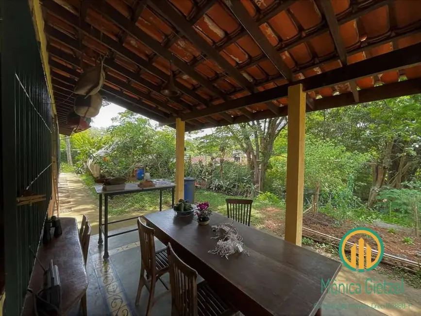 Casa com 3 quartos à venda, 364m2 em Granja Viana, Cotia - SP - imagem 3 Foto 3 de Casa com 3 quartos à venda, 364m2 em Granja Viana, Cotia - SP