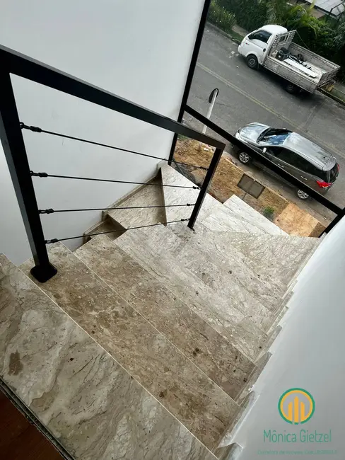 Foto 8 de Casa de Condomínio com 3 quartos à venda, 227m2 em Jardim Caiapiá, Cotia - SP