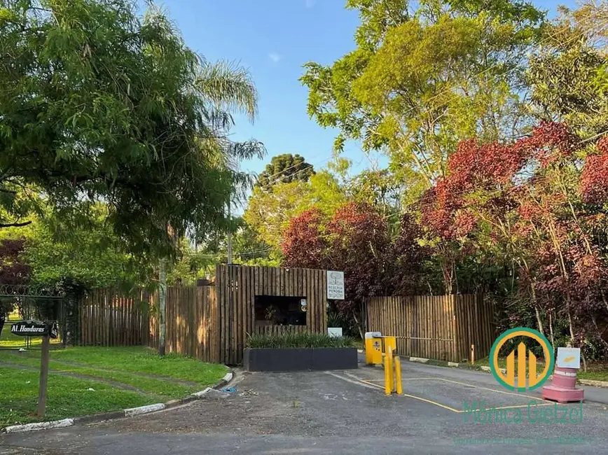 Casa de Condomínio com 5 quartos à venda, 2520m2 em Chácaras do Peroba, Jandira - SP - imagem 3 Foto 3 de Casa de Condomínio com 5 quartos à venda, 2520m2 em Chácaras do Peroba, Jandira - SP