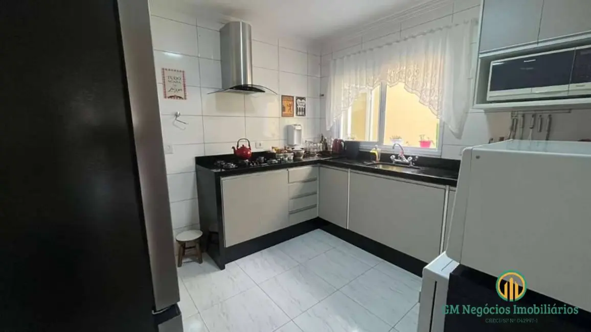 Casa de Condomínio com 3 quartos à venda, 140m2 em Chácara Canta Galo, Cotia - SP - imagem 9 Foto 9 de Casa de Condomínio com 3 quartos à venda, 140m2 em Chácara Canta Galo, Cotia - SP