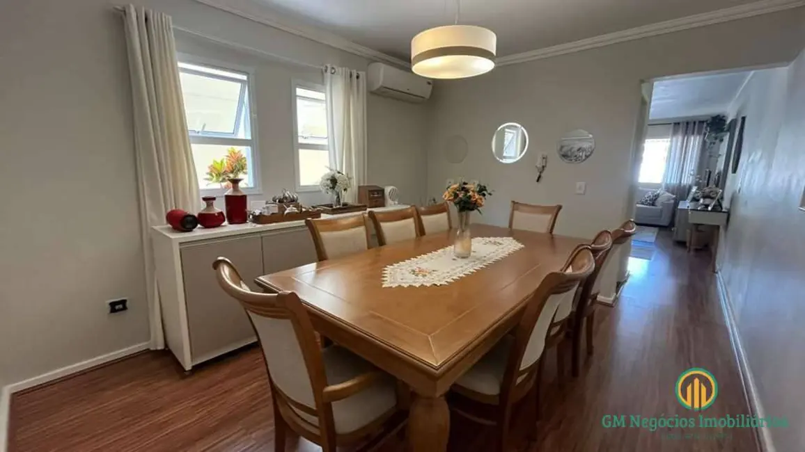 Casa de Condomínio com 3 quartos à venda, 140m2 em Chácara Canta Galo, Cotia - SP - imagem 5 Foto 5 de Casa de Condomínio com 3 quartos à venda, 140m2 em Chácara Canta Galo, Cotia - SP