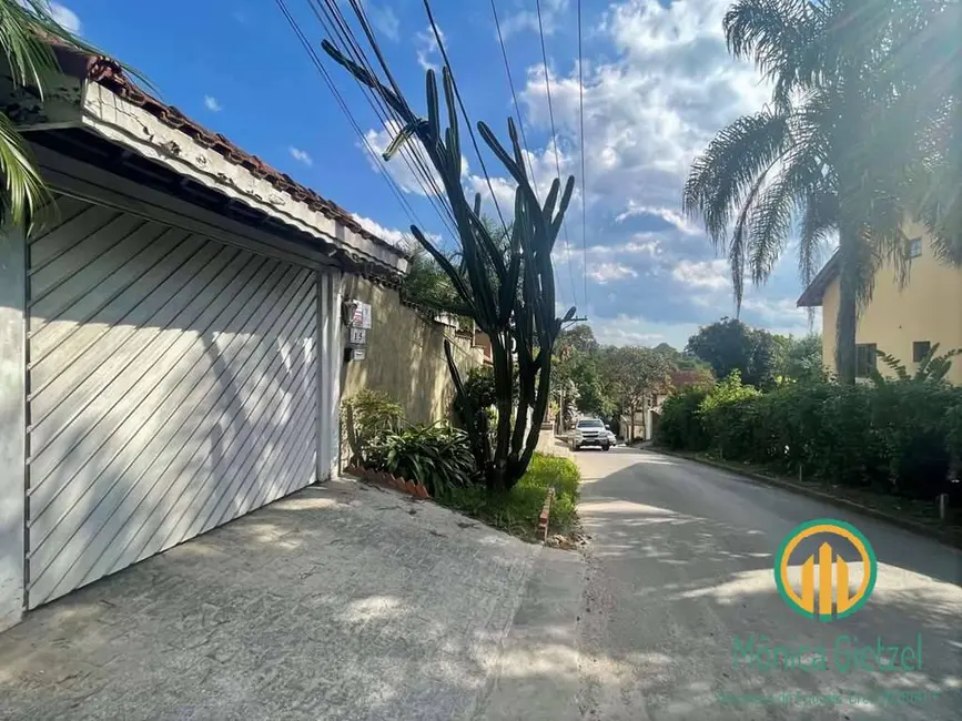 Casa com 3 quartos à venda, 131m2 em Vila Diva, Carapicuiba - SP - imagem 4 Foto 4 de Casa com 3 quartos à venda, 131m2 em Vila Diva, Carapicuiba - SP