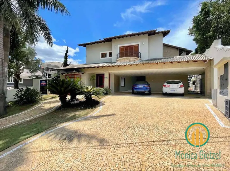 Casa de Condomínio com 5 quartos à venda, 1315m2 em São Paulo II, Cotia - SP - imagem 4 Foto 4 de Casa de Condomínio com 5 quartos à venda, 1315m2 em São Paulo II, Cotia - SP