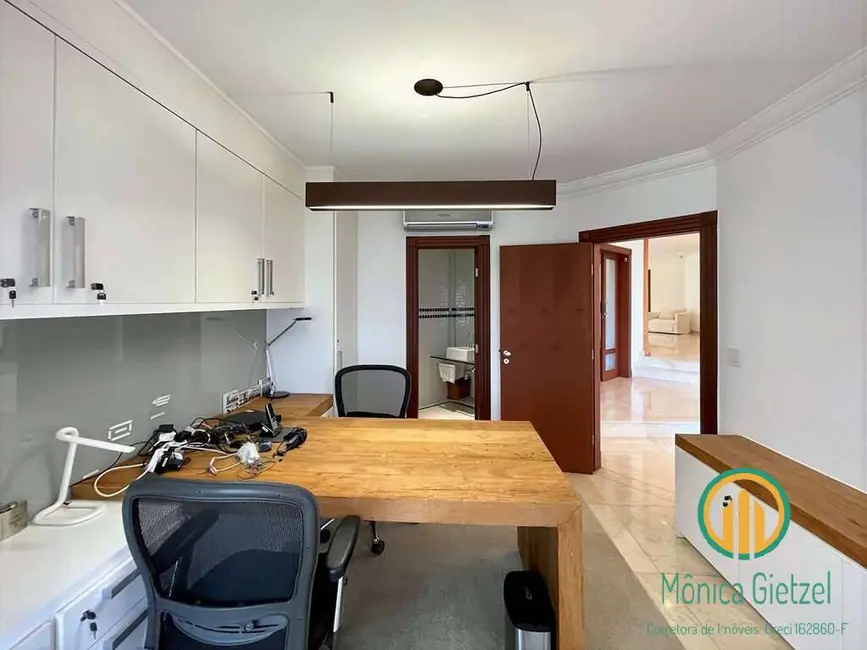 Casa de Condomínio com 5 quartos à venda, 1315m2 em São Paulo II, Cotia - SP - imagem 9 Foto 9 de Casa de Condomínio com 5 quartos à venda, 1315m2 em São Paulo II, Cotia - SP