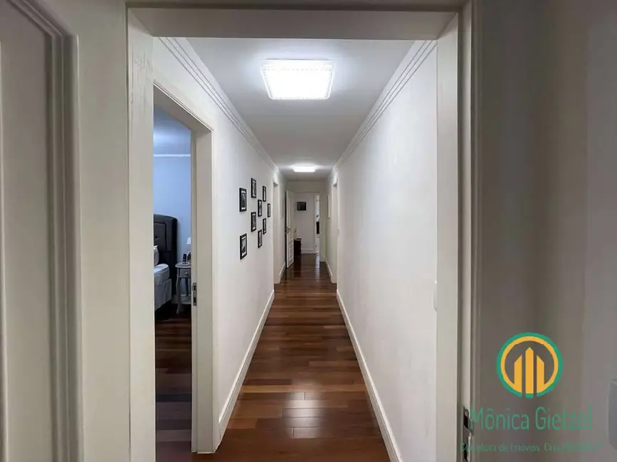 Foto 8 de Casa com 4 quartos à venda, 2194m2 em Granja Viana, Cotia - SP