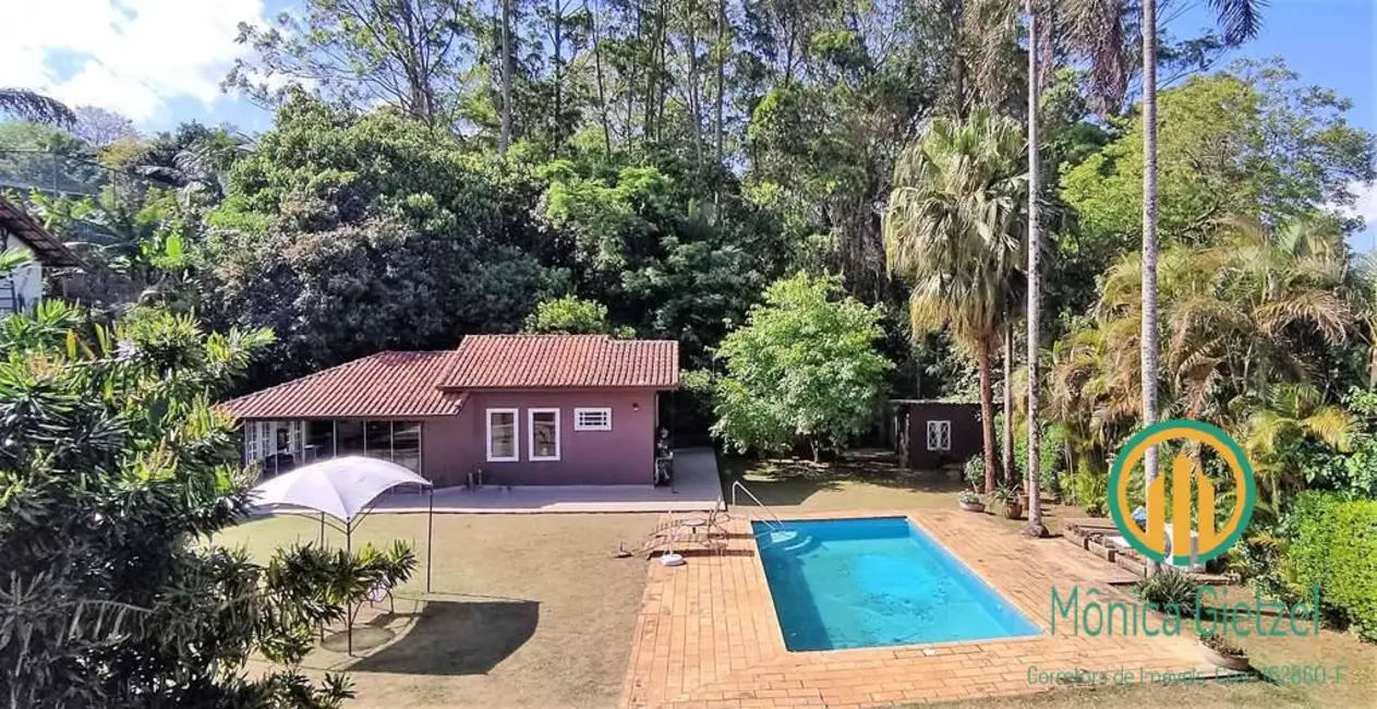 Foto 3 de Casa de Condomínio com 3 quartos à venda, 1500m2 em Algarve, Cotia - SP