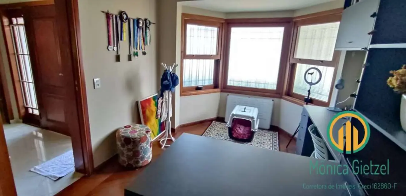 Foto 6 de Casa de Condomínio com 3 quartos à venda, 1500m2 em Algarve, Cotia - SP