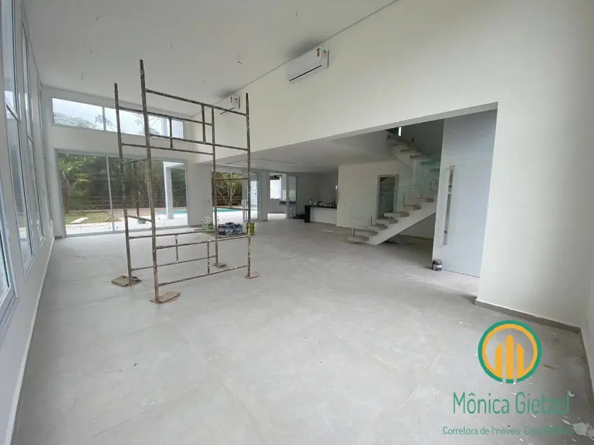 Foto 9 de Casa de Condomínio com 4 quartos à venda, 387m2 em Granja Viana, Cotia - SP