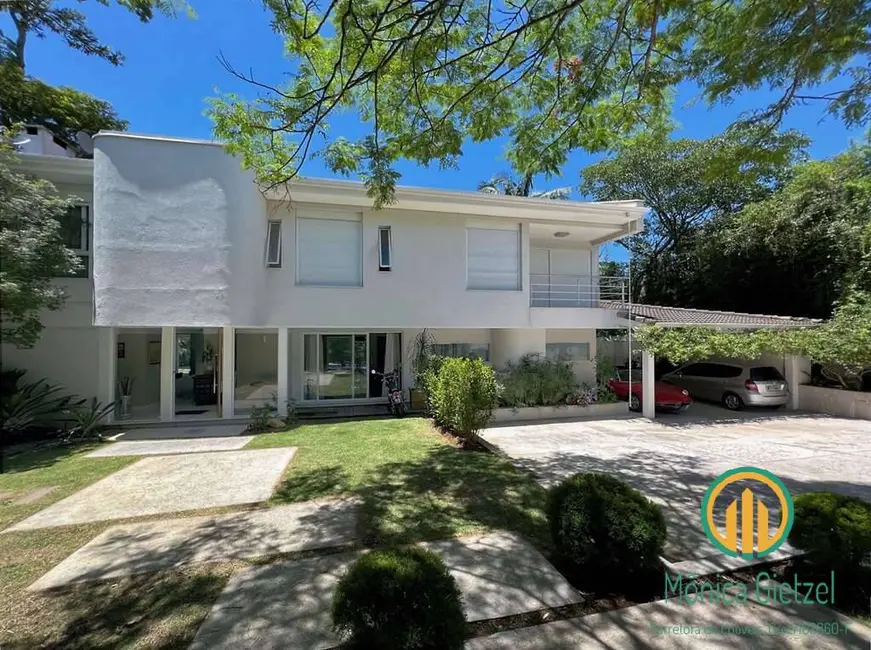 Casa de Condomínio com 4 quartos à venda e para alugar, 1398m2 em Jardim do Golf I, Jandira - SP - imagem 6 Foto 6 de Casa de Condomínio com 4 quartos à venda e para alugar, 1398m2 em Jardim do Golf I, Jandira - SP