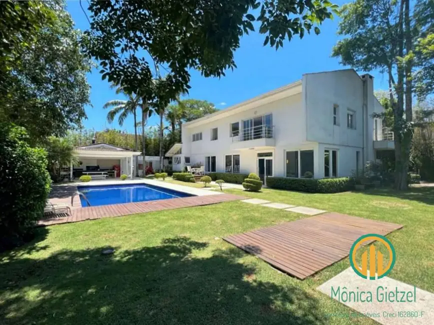Casa de Condomínio com 4 quartos à venda e para alugar, 1398m2 em Jardim do Golf I, Jandira - SP - imagem 2 Foto 2 de Casa de Condomínio com 4 quartos à venda e para alugar, 1398m2 em Jardim do Golf I, Jandira - SP