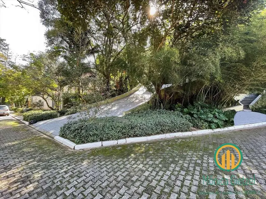 Casa de Condomínio com 4 quartos à venda, 1000m2 em Altos de São Fernando, Jandira - SP - imagem 3 Foto 3 de Casa de Condomínio com 4 quartos à venda, 1000m2 em Altos de São Fernando, Jandira - SP