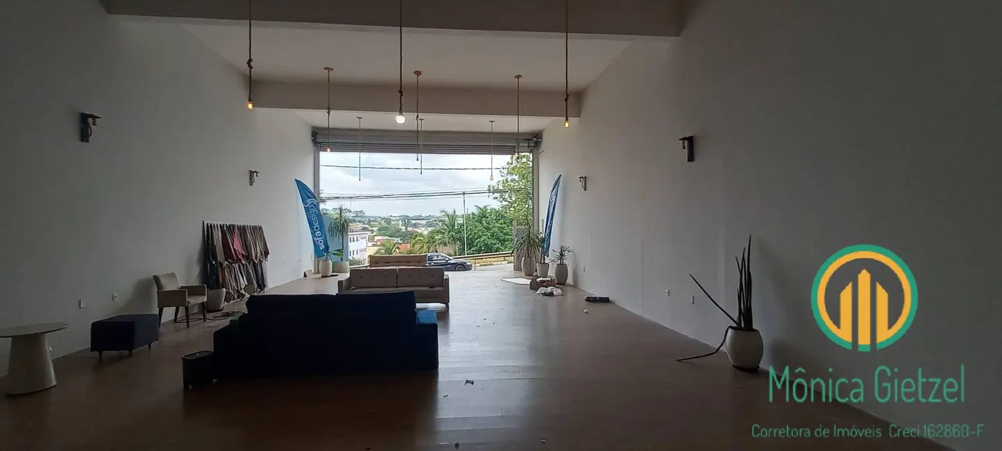 Sala Comercial para alugar, 185m2 em Parque São George, Cotia - SP - imagem 2 Foto 2 de Sala Comercial para alugar, 185m2 em Parque São George, Cotia - SP