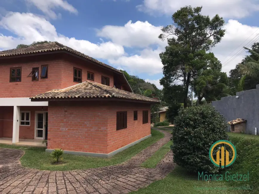Casa com 4 quartos à venda, 497m2 em Mairinque - SP - imagem 4 Foto 4 de Casa com 4 quartos à venda, 497m2 em Mairinque - SP
