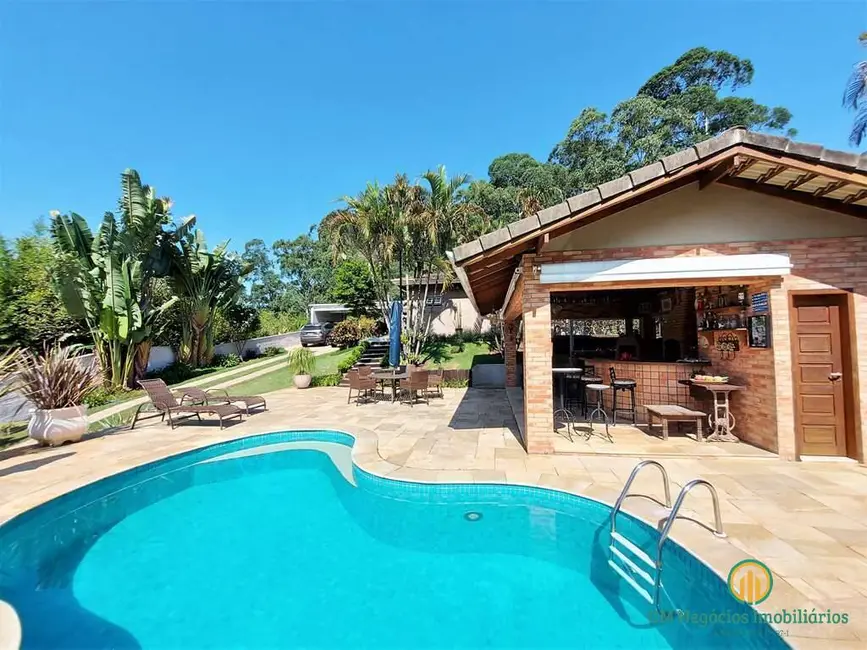 Casa de Condomínio com 5 quartos à venda, 350m2 em Granja Viana, Cotia - SP - imagem 3 Foto 3 de Casa de Condomínio com 5 quartos à venda, 350m2 em Granja Viana, Cotia - SP