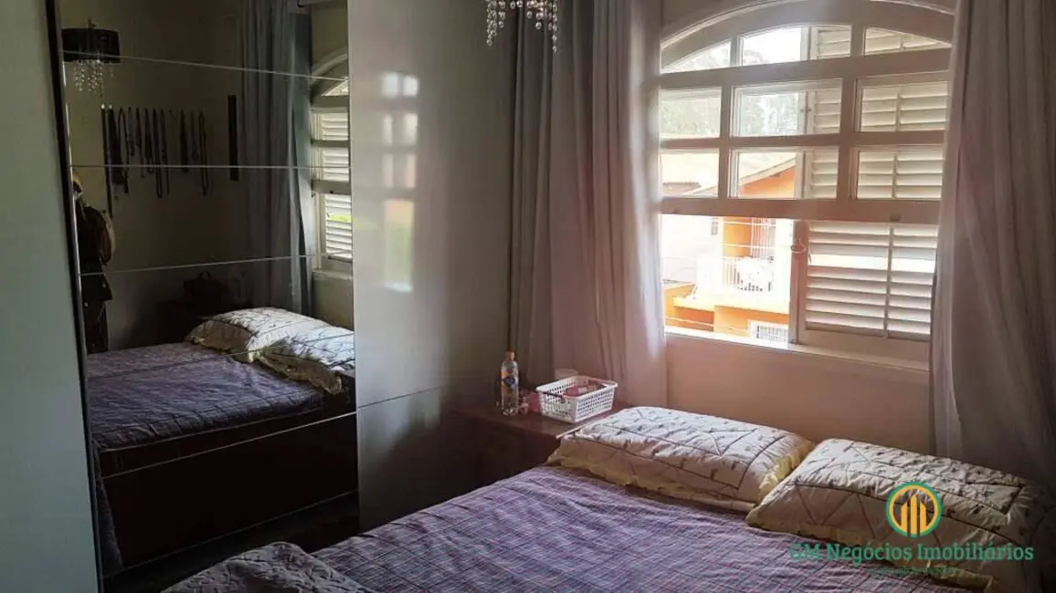 Foto 9 de Casa de Condomínio com 3 quartos à venda, 170m2 em Parque Ipê, São Paulo - SP