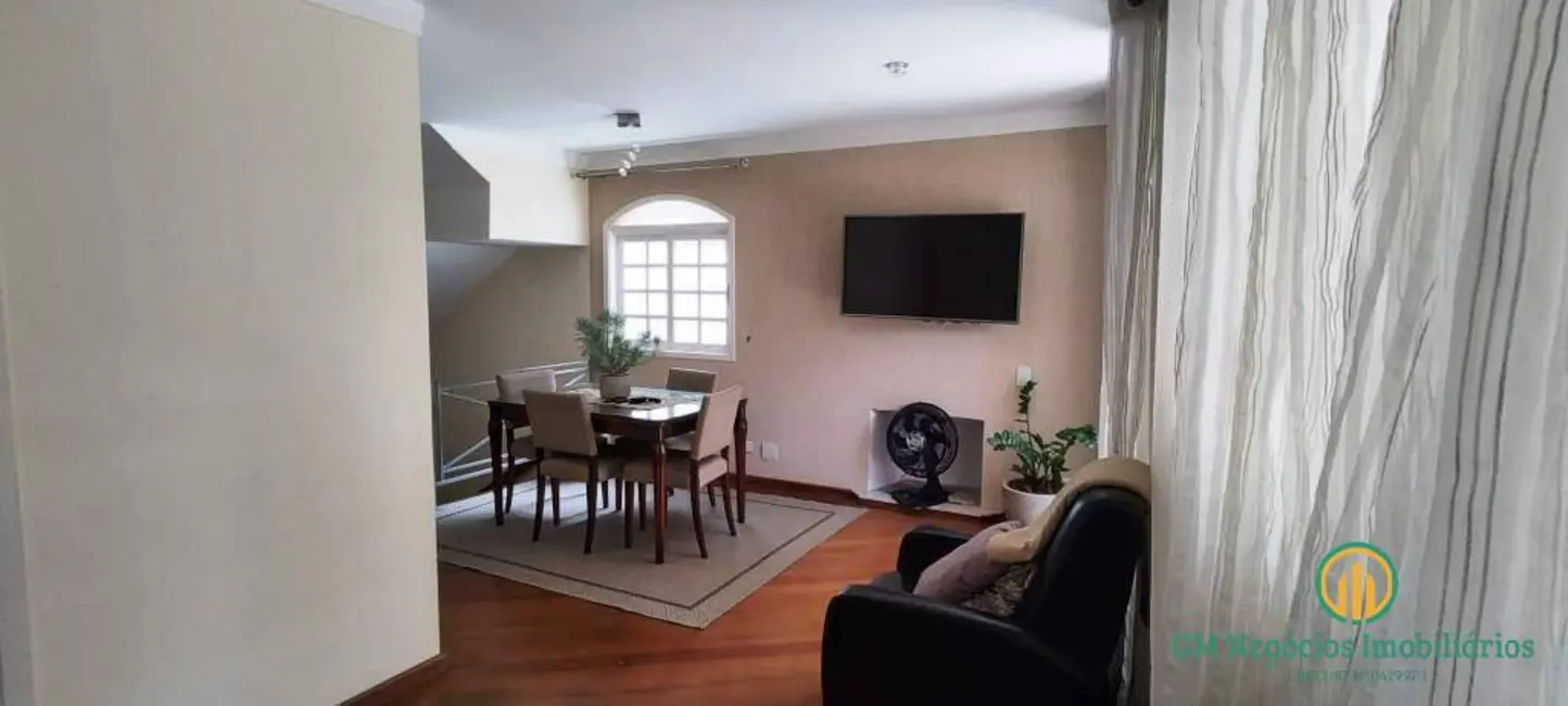 Casa de Condomínio com 3 quartos à venda, 360m2 em Jardim Lambreta, Cotia - SP - imagem 8 Foto 8 de Casa de Condomínio com 3 quartos à venda, 360m2 em Jardim Lambreta, Cotia - SP