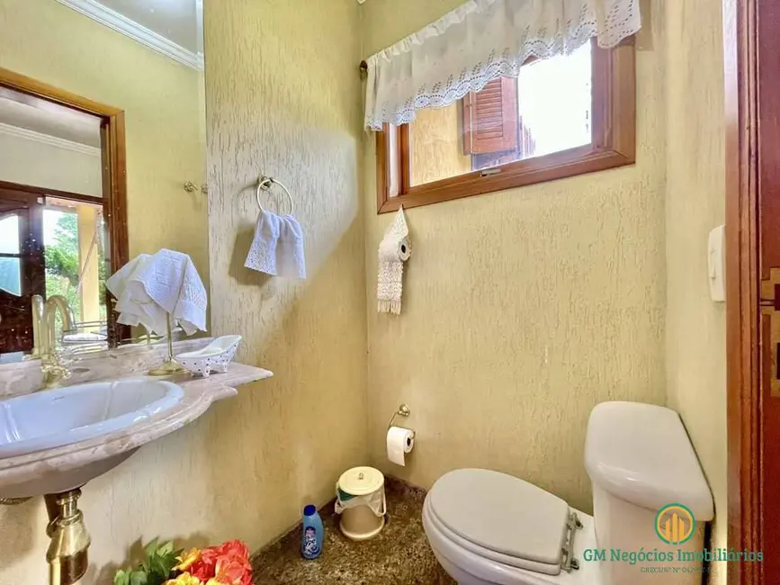 Casa com 4 quartos à venda, 1262m2 em Chácara Vale do Rio Cotia, Carapicuiba - SP - imagem 9 Foto 9 de Casa com 4 quartos à venda, 1262m2 em Chácara Vale do Rio Cotia, Carapicuiba - SP