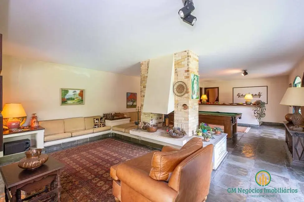 Foto 2 de Casa de Condomínio com 6 quartos à venda, 721m2 em Parque Silvino Pereira, Cotia - SP