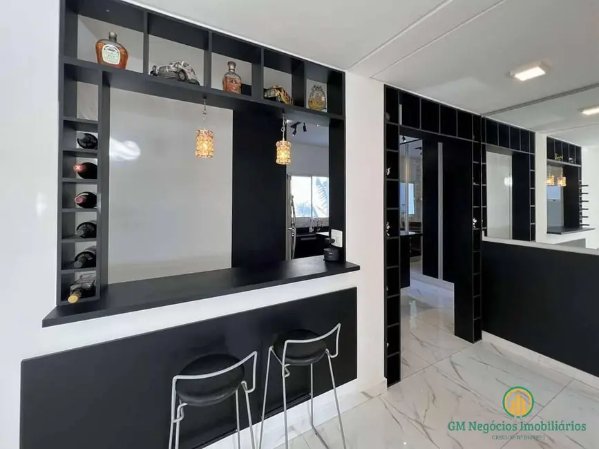 Casa de Condomínio com 5 quartos à venda, 428m2 em São Paulo II, Cotia - SP - imagem 7 Foto 7 de Casa de Condomínio com 5 quartos à venda, 428m2 em São Paulo II, Cotia - SP