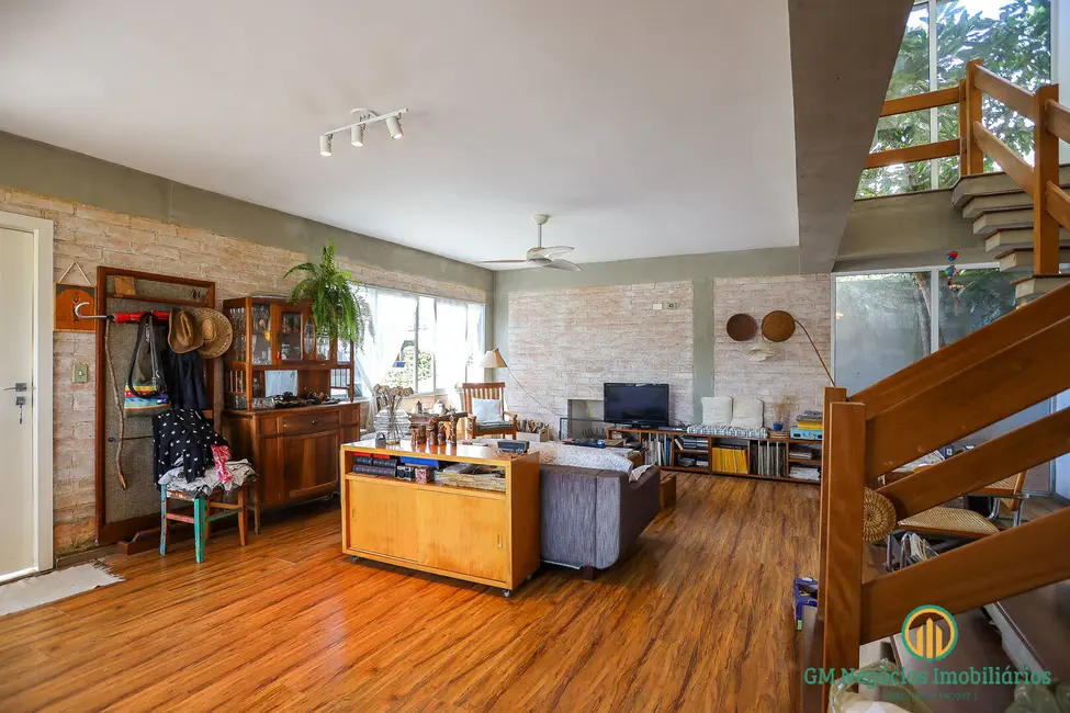 Casa de Condomínio com 3 quartos à venda, 314m2 em Jardim das Flores, Cotia - SP - imagem 5 Foto 5 de Casa de Condomínio com 3 quartos à venda, 314m2 em Jardim das Flores, Cotia - SP