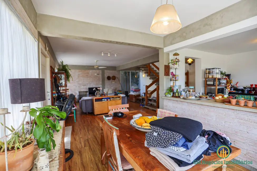 Casa de Condomínio com 3 quartos à venda, 314m2 em Jardim das Flores, Cotia - SP - imagem 9 Foto 9 de Casa de Condomínio com 3 quartos à venda, 314m2 em Jardim das Flores, Cotia - SP