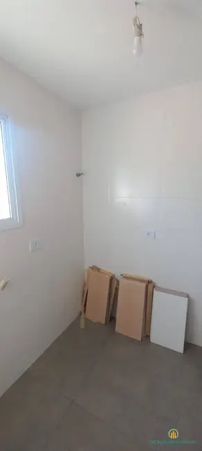 Casa de Condomínio com 3 quartos à venda, 140m2 em Granja Viana, Cotia - SP - imagem 2 Foto 2 de Casa de Condomínio com 3 quartos à venda, 140m2 em Granja Viana, Cotia - SP